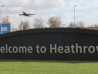 Man Falls From Plane Over Lond...